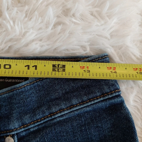 Levi's Silver Tab High Rise Mom Jean Size 28 - Picture 8 of 10